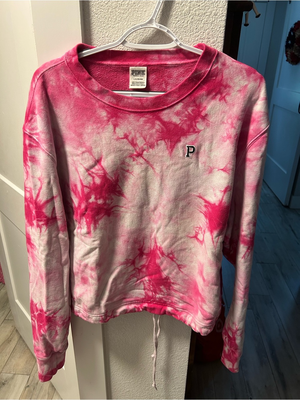 PINK Victoria's Secret Pink & White Tie-Dye Kids Sweatshirt with P Logo
